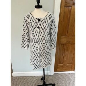 Outlander Long Cardigan SZ XL Sweater Fuzzy White Black Soft Coquette Romantic